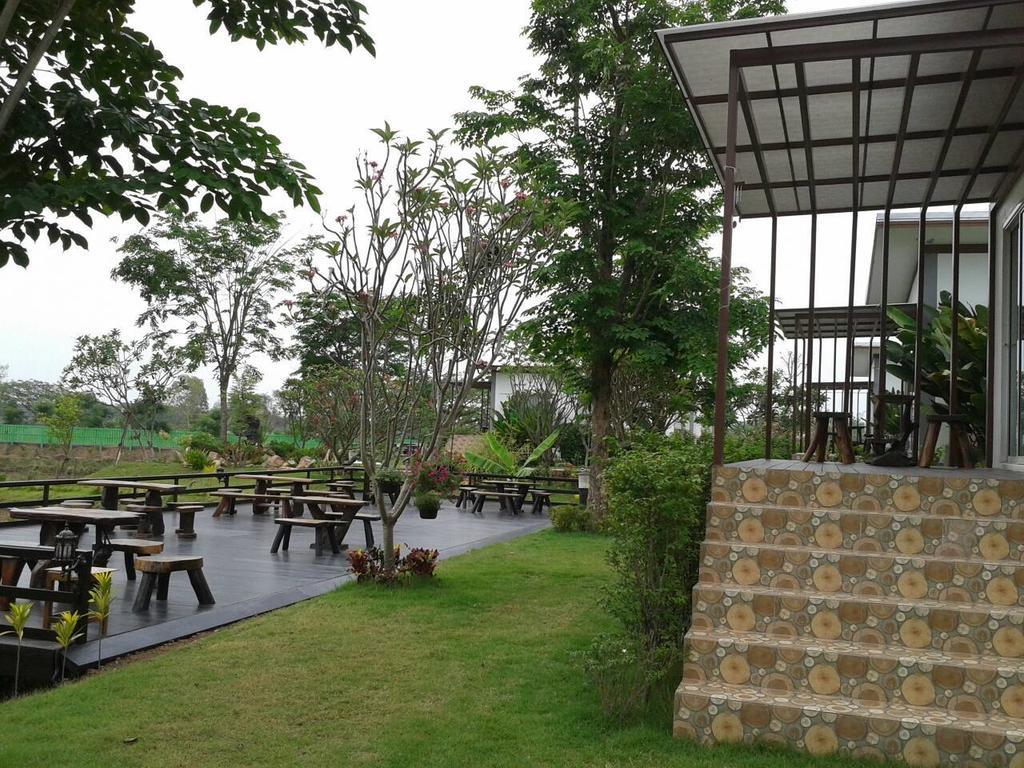 Baan Suan Thanwalai Khon Kaen Exterior photo